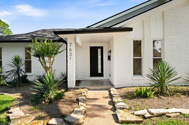 Building Photo - 7631 Westwind Ln