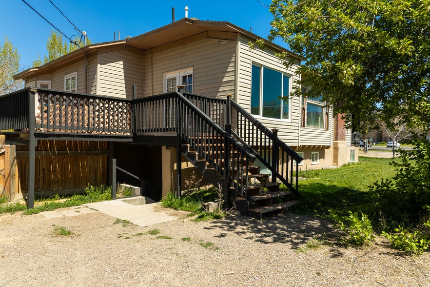 Building Photo - 2233 S 2nd Ave