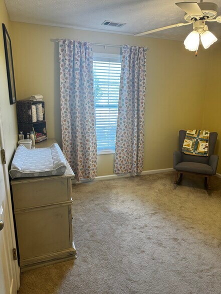Building Photo - 4056 Lenox Park Dr