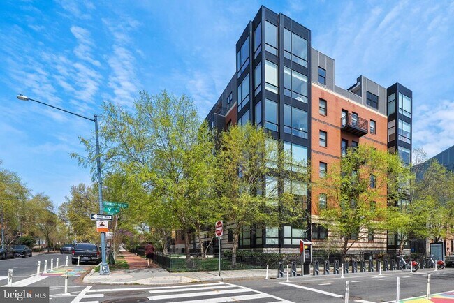 Building Photo - 2101 11th St NW