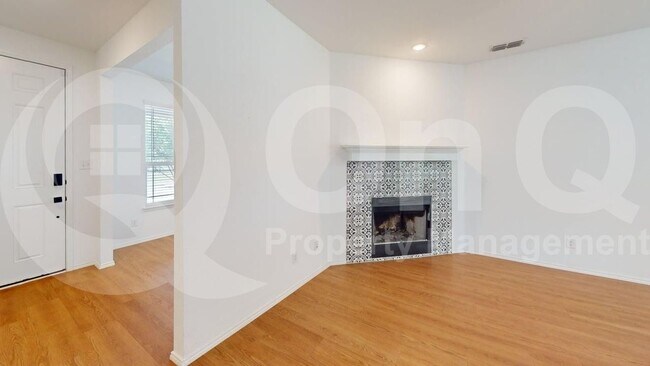 Building Photo - 10116 Revere Dr