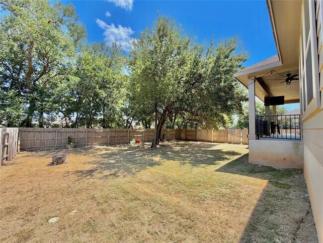 Building Photo - 191 Goshen Dr
