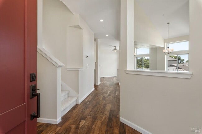 Building Photo - 4420 Lahinch Ln