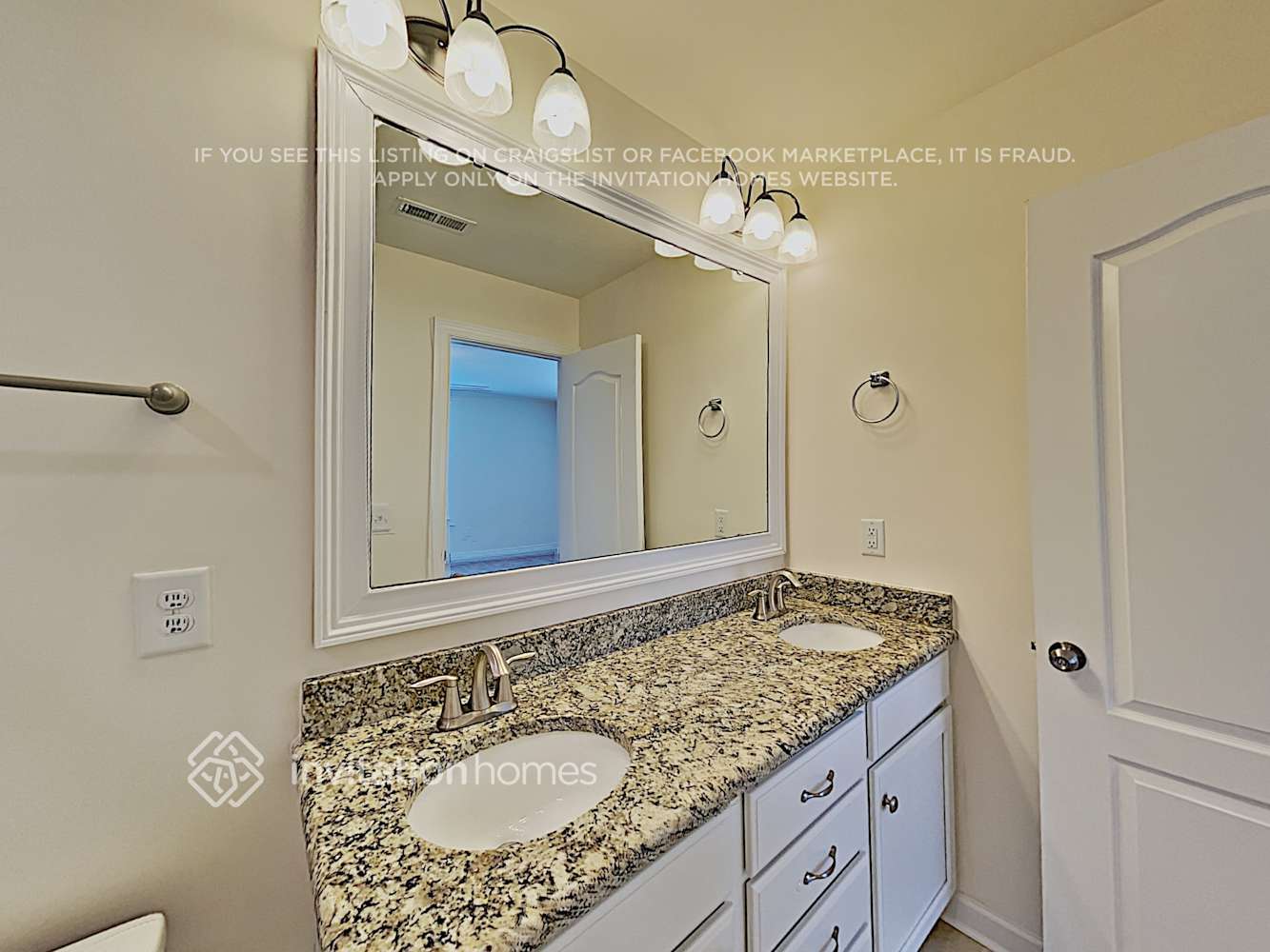 Building Photo - 1633 Great Rd