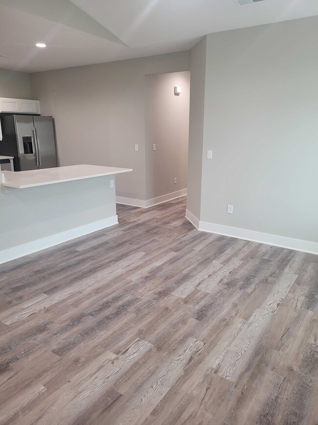 Building Photo - 3903 S Blue Lake Ct