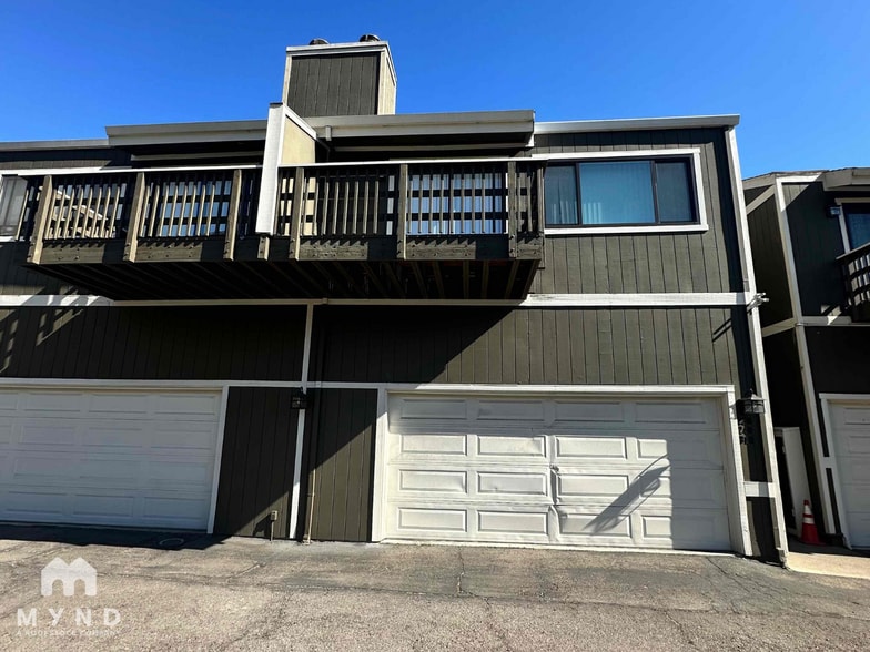 Building Photo - 5400 Mountain Blvd