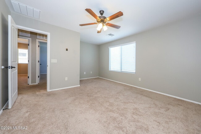 Building Photo - 8754 N Mugho Pine Trail