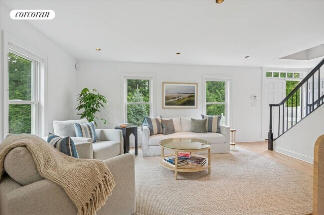 Building Photo - 32 Eastville Ave