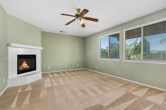 Building Photo - 46433 Vianne Ct