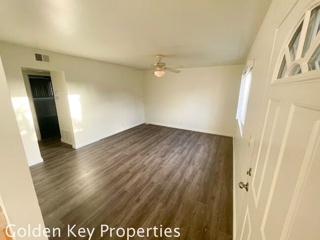 Building Photo - Nicely update Costa Serena Home!