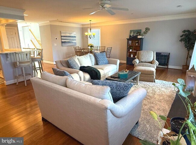 Building Photo - 907 Auckland Way