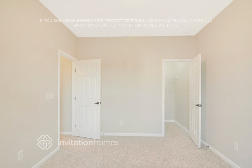 Building Photo - 1012 Crinoline Ln