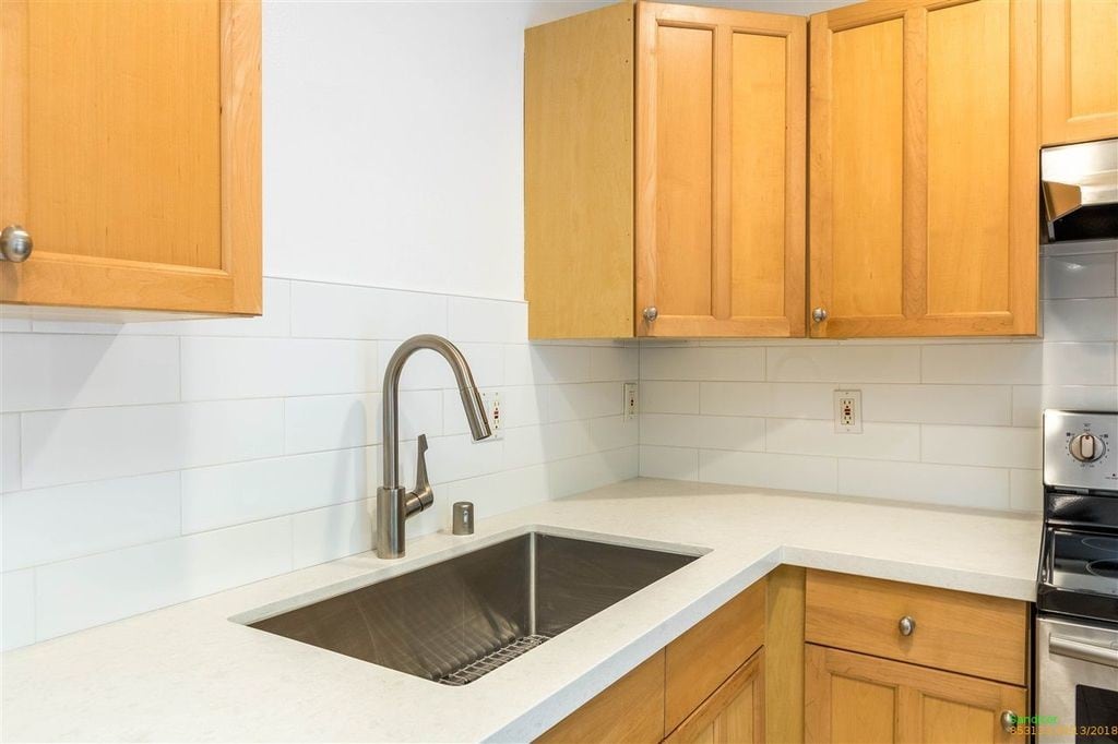 Building Photo - 2850 Reynard Way