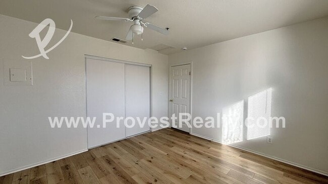 Building Photo - 16687 Zenda St