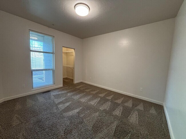 Building Photo - 7943 W Preece Dr