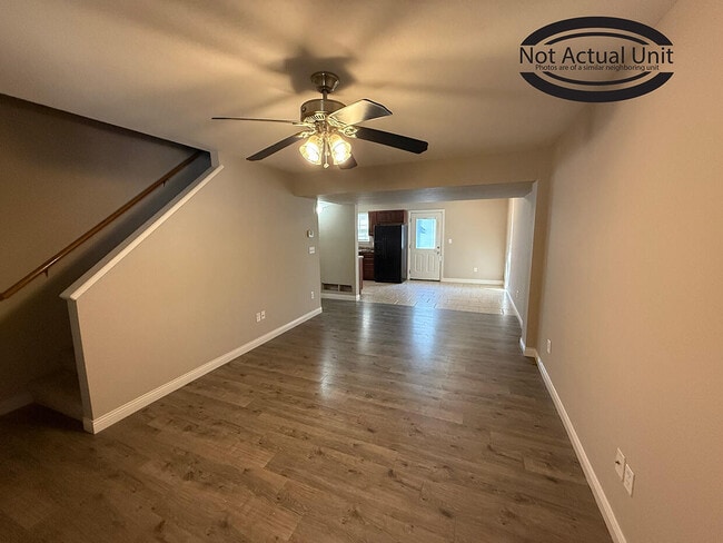 Building Photo - 1850 N Orie Dr