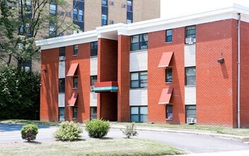 Building Photo - 275 S Harrison St