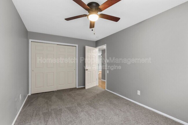 Building Photo - 1810 Mora Ln