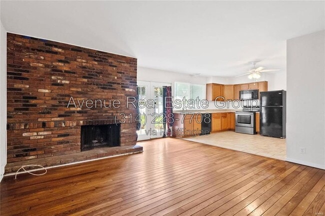 Building Photo - 3726 Briargrove Dr