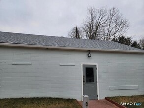 Building Photo - 16 Church St