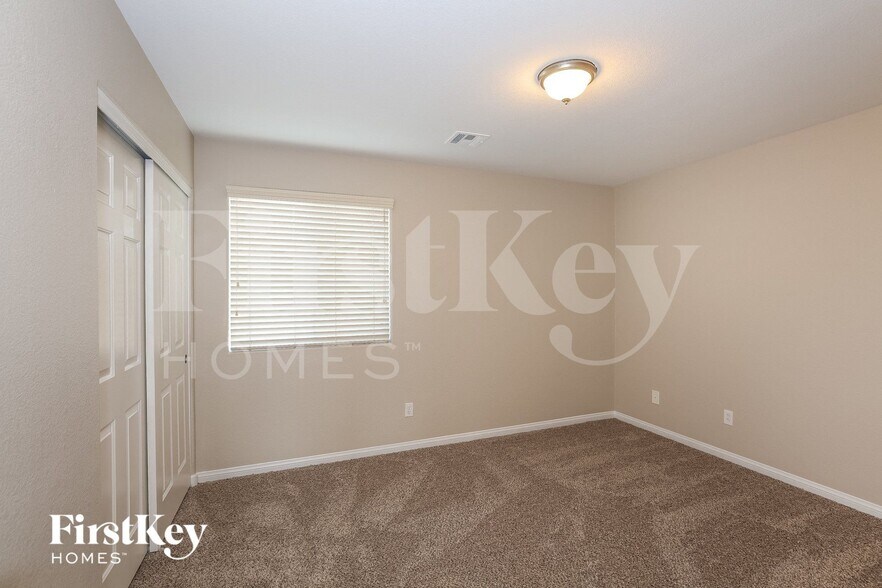 Building Photo - 3723 Prairie Orchid Ave