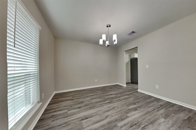 Building Photo - 9411 Bayou Bluff Dr