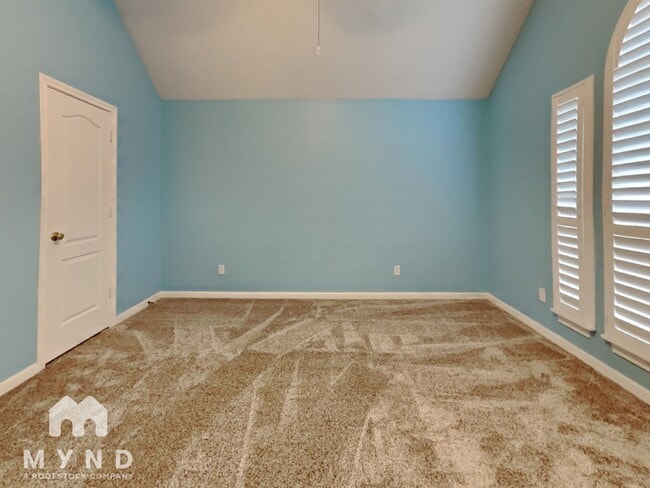 Building Photo - 1306 Silverleaf Dr