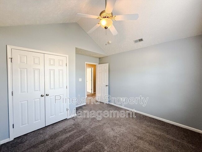 Building Photo - 1904 Yellowbrick Rd