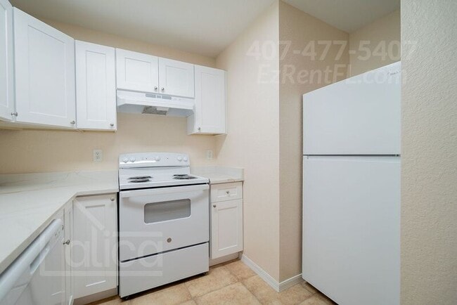 Building Photo - 631 2nd St