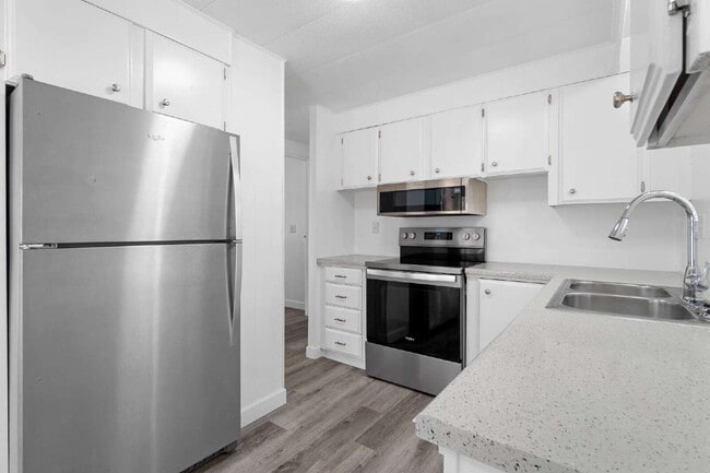 Building Photo - Charming Updated Home Near Spanish Springs in The Villages