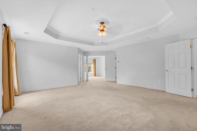 Building Photo - 4415 Medallion Dr