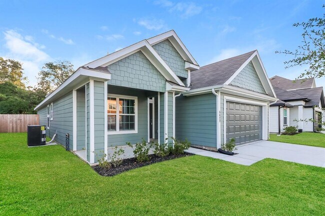 Building Photo - 5622 Briana Dee Dr