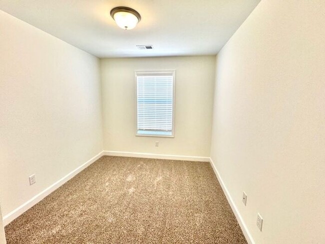 Building Photo - Now Leasing a Brand New 5-Bedroom 3 Bath H...