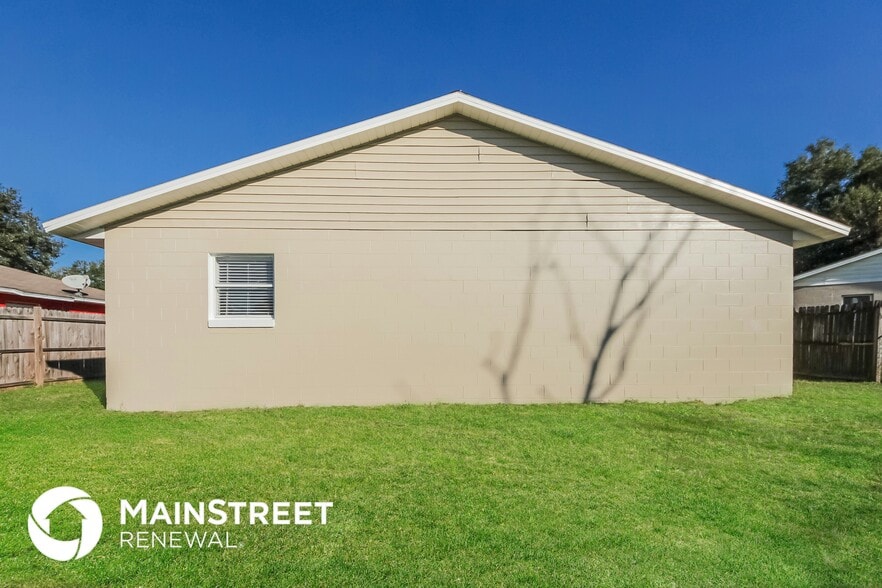 Building Photo - 1312 Mark Ct