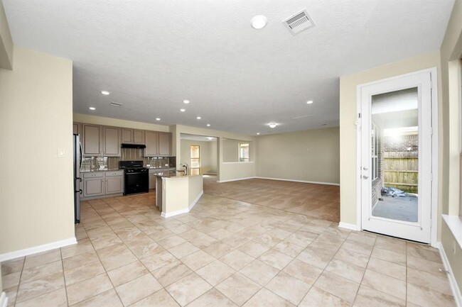 Building Photo - 28510 Buffalo Fork Ln