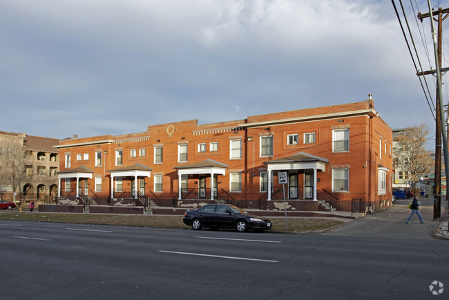 Building Photo - Capitol Hill Apartments