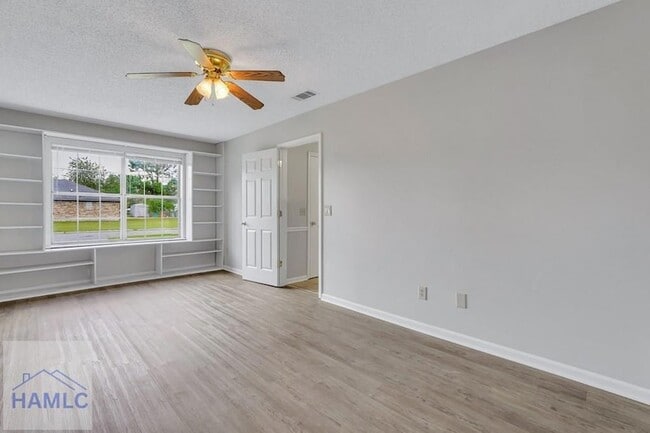 Building Photo - 734 Timber Ridge Trail