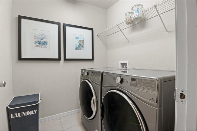 Building Photo - 104 Sunfish Dr