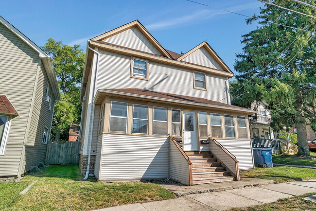 Primary Photo - 2638-2640 Vermont St