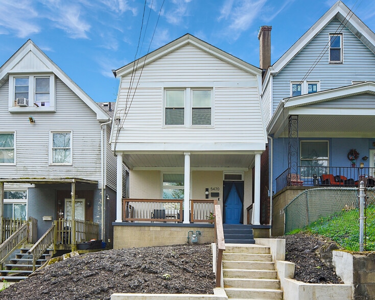 Primary Photo - 5470 Hillcrest St