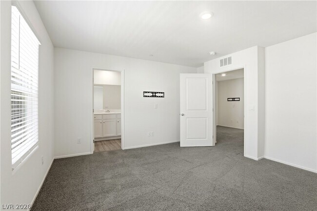 Building Photo - 6913 Stafford Hl St