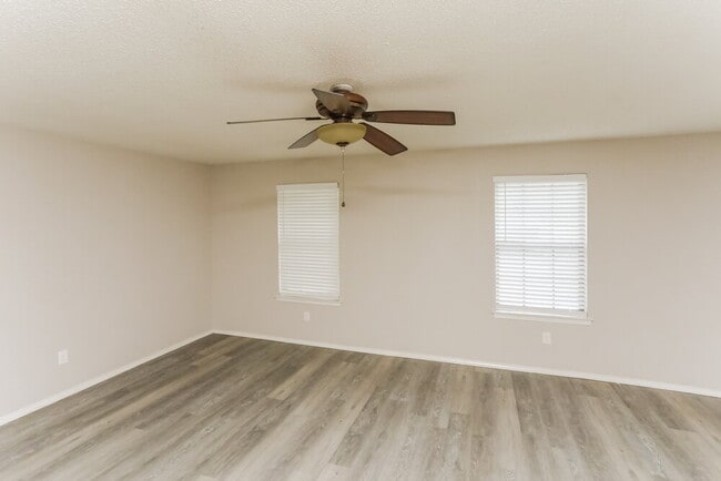 Building Photo - 4203 Rye Glen Dr