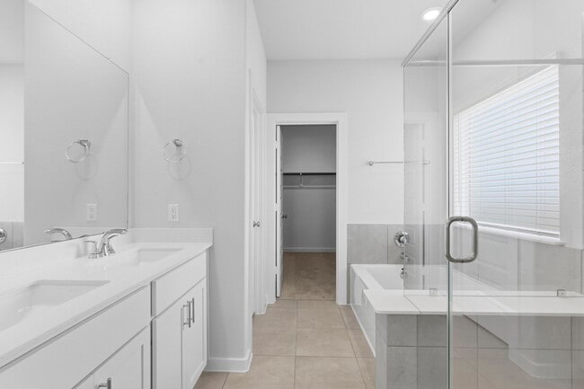 Building Photo - 5403 Kingdom Heights Blvd