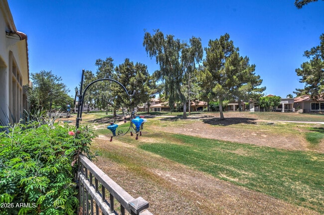 Building Photo - 7910 E Cholla St