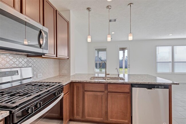 Building Photo - 9423 Castillo Ct