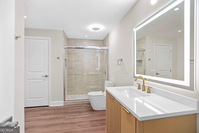 Building Photo - 1540 Bramlett Blvd