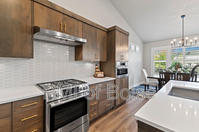 Building Photo - 10238 Hazy Gln Dr