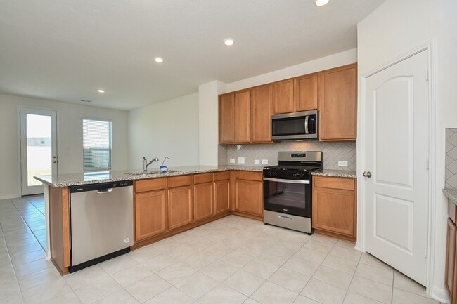 Building Photo - 8138 Leisure Pt Dr