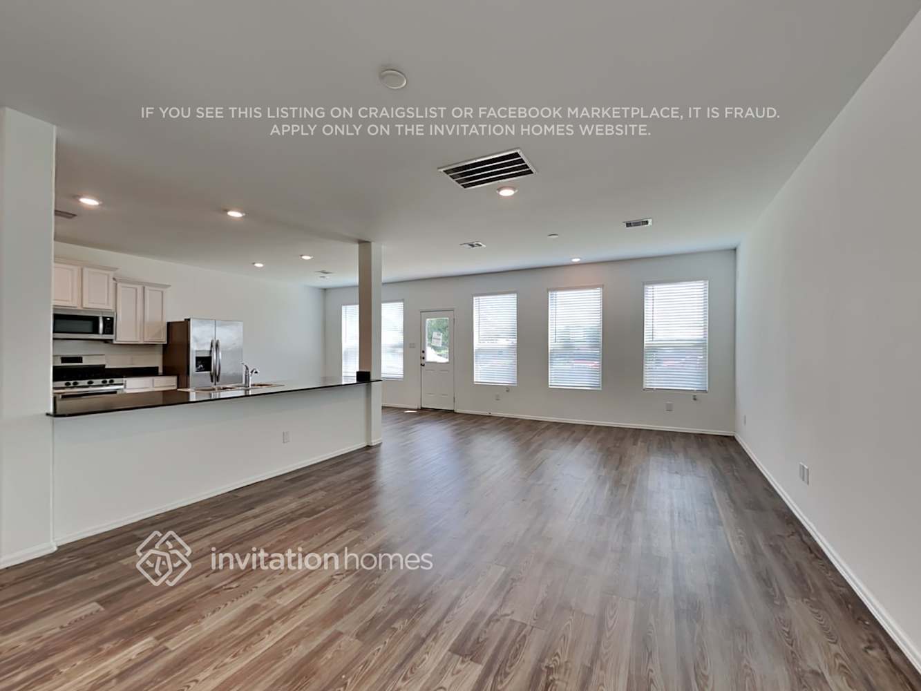 Building Photo - 24011 Mustang Run Dr