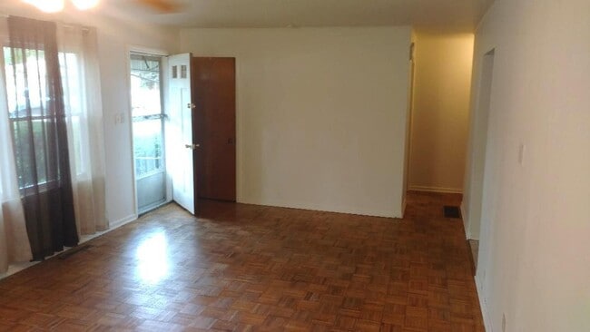 Building Photo - 2231 Harrison St